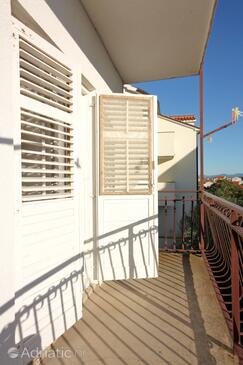 Апартаменти з паркуванням Водіце - Vodice - 5808