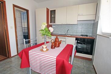 Leiligheter ved sjøen Vinjerac, Zadar - 5824