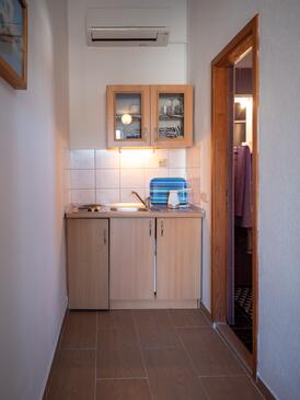 Apartments with terrace Nin, North Dalmatia