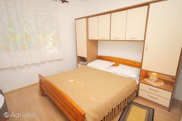 Apartmani uz more Tkon, Pašman - 5840