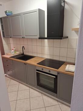 Apartmani uz more Tkon, Pašman - 5840