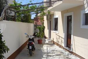 Appartamento di due stanze Zaravecchia - Biograd na Moru, Biograd (A-5845-a)
