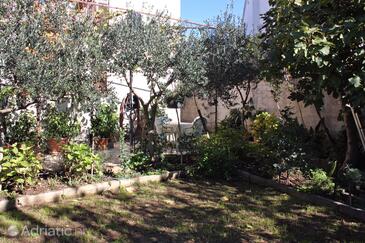 Apartments by the sea Biograd na Moru, Biograd - 5845