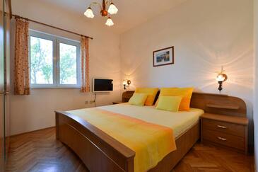 Family friendly house with a swimming pool Sumpetar, Omiš - 5855