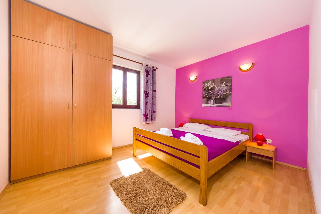 Apartmanok parkolóhellyel Nin, Zadar - 5857