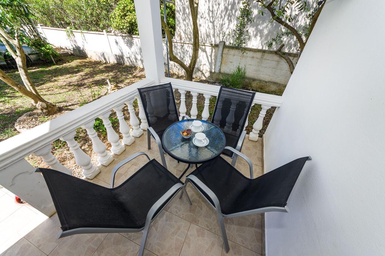 Apartmanok parkolóhellyel Nin, Zadar - 5857