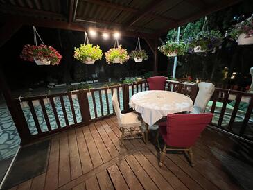 Apartments and rooms by the sea Nin, Zadar - 5858