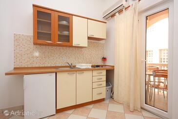 Apartments by the sea Sukošan, Zadar - 5864