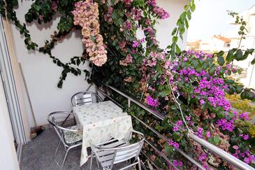 Egyszobás apartman Zadar - Diklo, Zadar (A-5880-c)