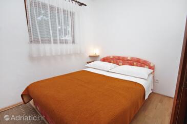 Ferienwohnungen am Meer Nemira, Omis - 5884