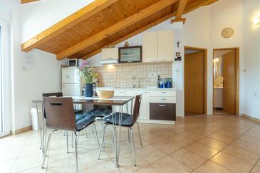 Apartments with parking space Ražanac, Zadar - 5885