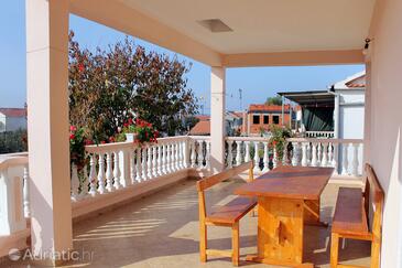 Accommodation Croatia - apartments, houses and rooms Apartments with parking space Sukošan, Zadar - 5888 Adriatic.hr