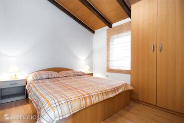 Apartmaji in sobe z bazenom Sukošan, Zadar - 5906