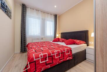 Apartments and rooms with a swimming pool Sukošan, Zadar - 5906