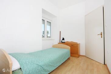 Ferienwohnungen mit Parkplatz Sukosan, Zadar - 5928