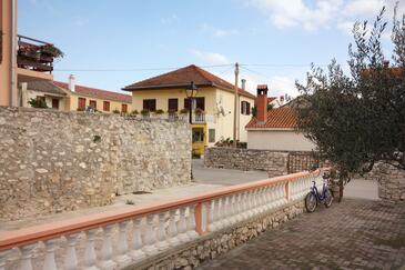 Apartments with terrace Nin, North Dalmatia