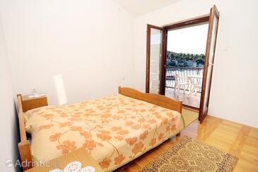 Apartments by the sea Ražanj, Rogoznica - 5945