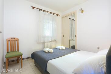 Apartments and rooms with parking space Marina, Trogir - 5953
