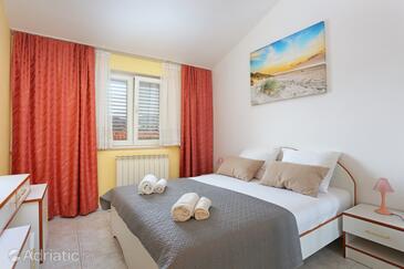 Apartmani i sobe s parkingom Marina, Trogir - 5953