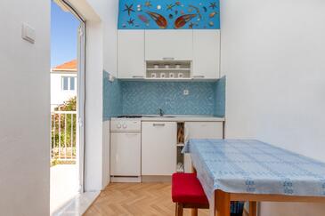 Apartments by the sea Seget Vranjica, Trogir - 5964