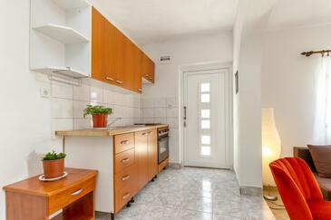 Apartmaji ob morju Seget Vranjica, Trogir - 5964