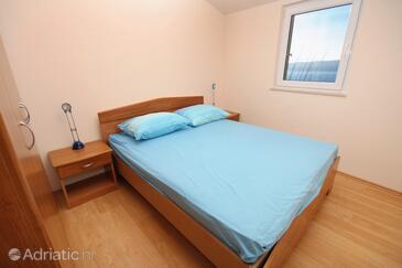 Family friendly house with a swimming pool Sumpetar, Omiš - 5969