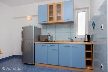Apartmány s parkoviskom Drašnice, Makarská - Makarska - 5970