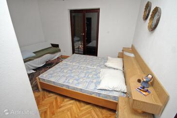 Apartments with parking space Okrug Donji, Čiovo - 5977