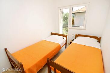 Ferienwohnungen mit Parkplatz Vrboska, Hvar - 598