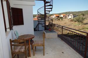 2-Zimmer-Ferienwohnung Vinisce, Trogir (A-5980-a(