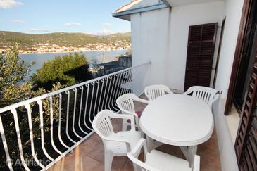 Ferienwohnungen am Meer Vinisce, Trogir - 5982