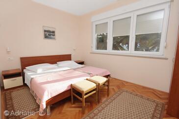 Apartments by the sea Duće, Omiš - 5987