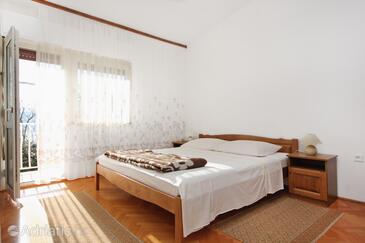 Apartments by the sea Duće, Omiš - 5987