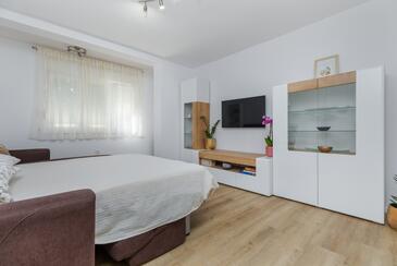 Camera de zi Omiš, Camera de zi în unitate de cazare tip apartment, WiFi.