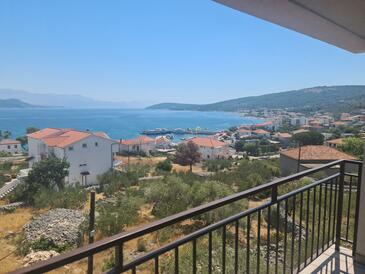Dvoupokojový apartmán Slatine, Čiovo (A-5998-b)