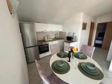 Apartments with parking space Slatine, Čiovo - 5998