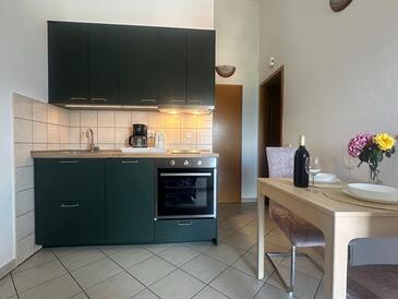 Apartments with parking space Slatine, Čiovo - 5998