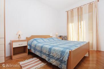 Apartments with parking space Slatine, Čiovo - 5999