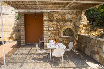 Apartments by the sea Lokva Rogoznica, Omiš - 6005