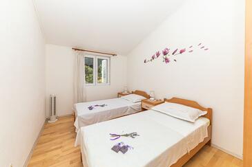 Family-friendly apartments with swimming pool Mavarštica, Čiovo - 6011