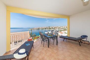 Family-friendly apartments with swimming pool Mavarštica, Čiovo - 6011