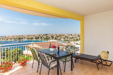 Family-friendly apartments with swimming pool Mavarštica, Čiovo - 6011