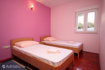 Apartmaji s parkingom Marina, Trogir - 6014