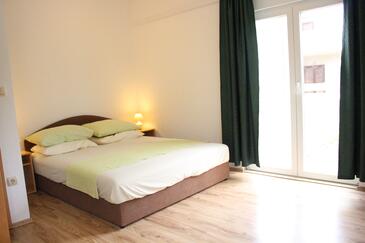 Apartamente lângă mare Slatine, Ciovo - 6018