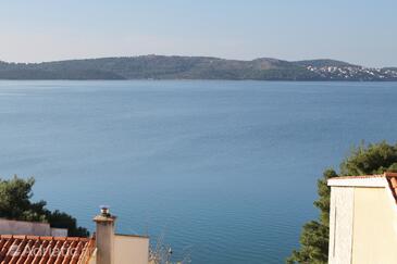 Family-friendly apartments with swimming pool Trogir - 6022