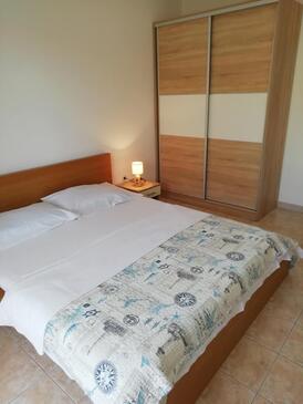 Apartmani uz more Sevid, Trogir - 6024