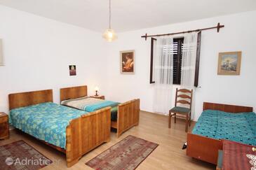 Appartamenti con parcheggio San Pietro di Brazza - Supetar, Brazza - Brač - 6026