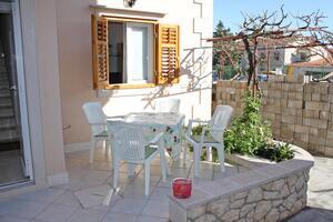 One bedroom apartment Supetar One bedroom apartment Supetar, Brač (A-6037-b)