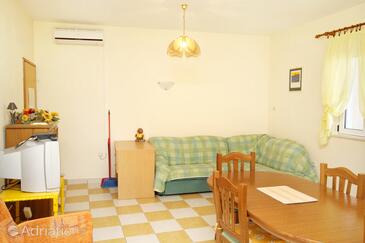 Apartments with WiFi Supetar, Brač - 6039