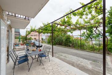 Ferienhaus mit Parkplatz Podstrana, Split - 6044